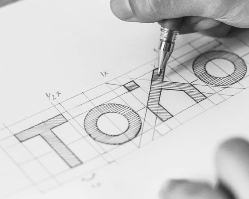 تصميم الشعار : أفضل الممارسات والأخطاء الشائعة
